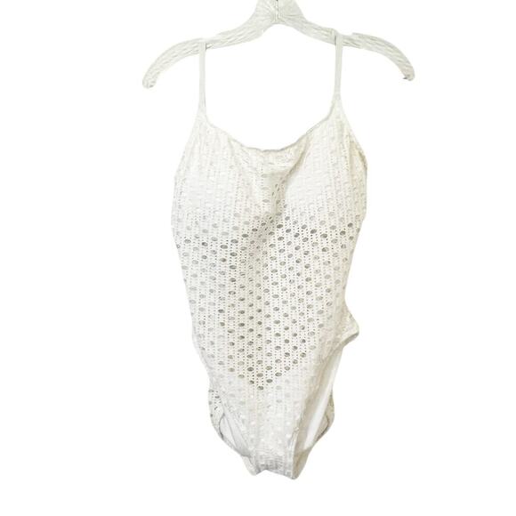 Carmen Marc Valvo Women's Crochet One-Piece Swimsuit White Size 14 NWOT - Picture 2 of 9